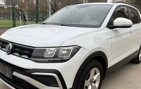 Volkswagen T-Cross I, 2023 год, 1 750 000 рублей, 14 фотография