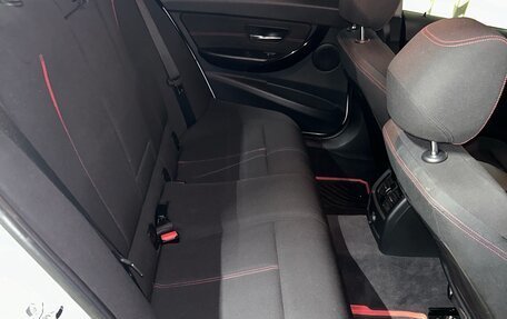 BMW 3 серия, 2011 год, 1 880 000 рублей, 10 фотография