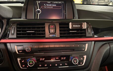 BMW 3 серия, 2011 год, 1 880 000 рублей, 16 фотография