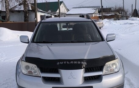 Mitsubishi Outlander III рестайлинг 3, 2006 год, 1 000 000 рублей, 1 фотография