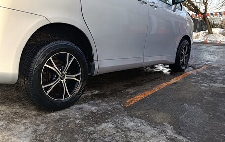 Toyota Noah III, 2011 год, 1 550 000 рублей, 6 фотография