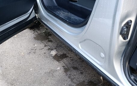 Toyota Noah III, 2011 год, 1 550 000 рублей, 13 фотография