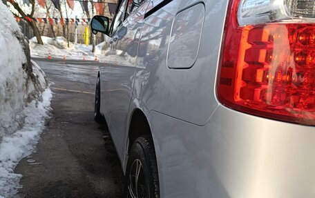 Toyota Noah III, 2011 год, 1 550 000 рублей, 8 фотография