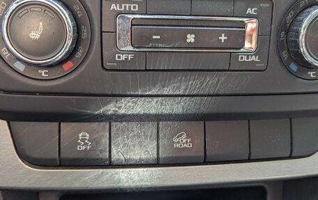 Skoda Yeti I рестайлинг, 2013 год, 800 000 рублей, 13 фотография