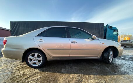 Toyota Camry V40, 2004 год, 750 000 рублей, 17 фотография