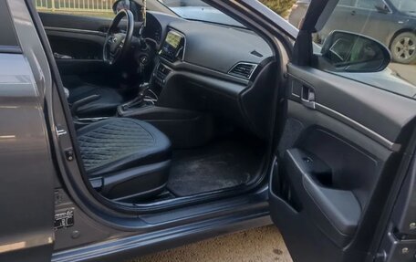 Hyundai Elantra VI рестайлинг, 2016 год, 1 380 000 рублей, 11 фотография