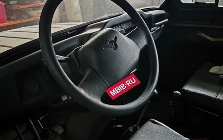 ЛуАЗ 3151, 1995 год, 780 000 рублей, 8 фотография