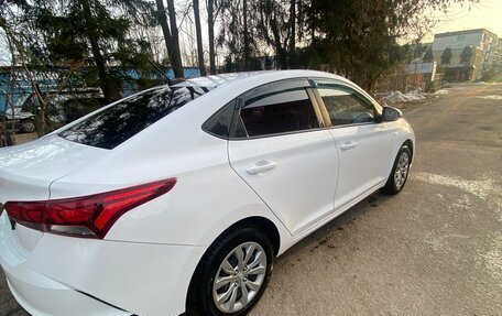 Hyundai Solaris II рестайлинг, 2021 год, 1 350 000 рублей, 3 фотография