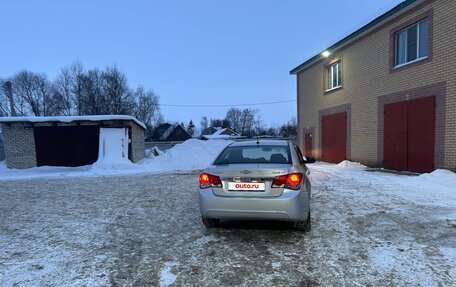 Chevrolet Cruze II, 2012 год, 600 000 рублей, 3 фотография