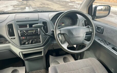 Mitsubishi Dion I рестайлинг, 2000 год, 439 000 рублей, 18 фотография