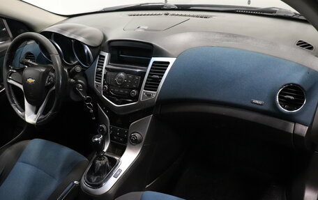 Chevrolet Cruze II, 2012 год, 655 000 рублей, 9 фотография