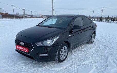 Hyundai Solaris II рестайлинг, 2018 год, 1 057 000 рублей, 1 фотография