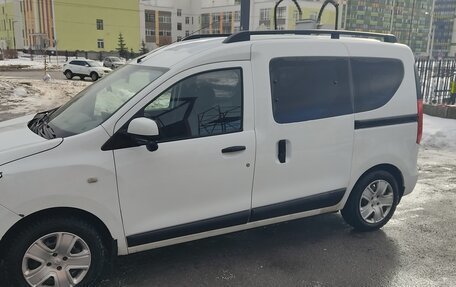 Renault Dokker, 2018 год, 890 000 рублей, 4 фотография