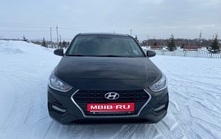 Hyundai Solaris II рестайлинг, 2018 год, 1 057 000 рублей, 2 фотография