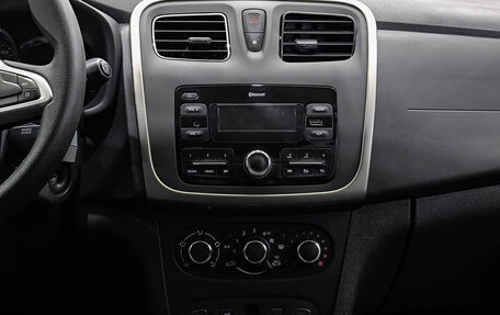 Renault Sandero II рестайлинг, 2019 год, 1 299 000 рублей, 18 фотография