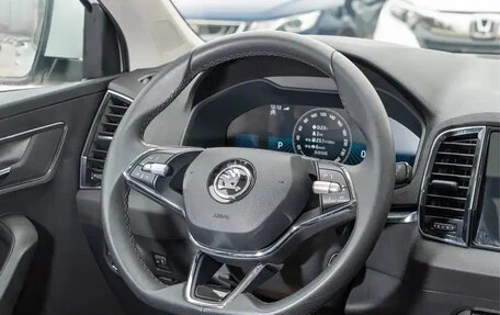 Skoda Karoq I, 2023 год, 2 055 123 рублей, 10 фотография