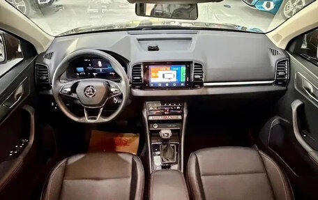 Skoda Karoq I, 2023 год, 2 099 123 рублей, 11 фотография