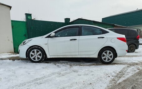 Hyundai Solaris II рестайлинг, 2013 год, 1 055 000 рублей, 4 фотография