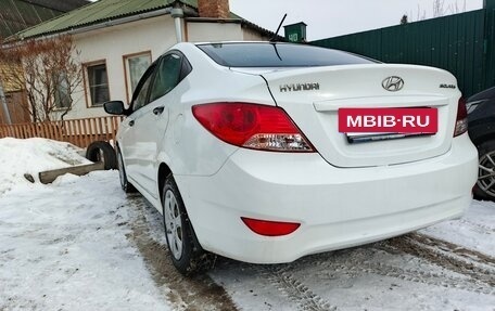 Hyundai Solaris II рестайлинг, 2013 год, 1 055 000 рублей, 5 фотография