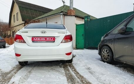 Hyundai Solaris II рестайлинг, 2013 год, 1 055 000 рублей, 7 фотография