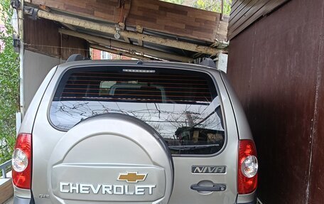 Chevrolet Niva I рестайлинг, 2013 год, 790 000 рублей, 15 фотография