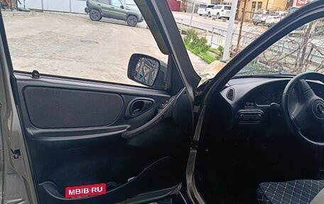 Chevrolet Niva I рестайлинг, 2013 год, 790 000 рублей, 6 фотография