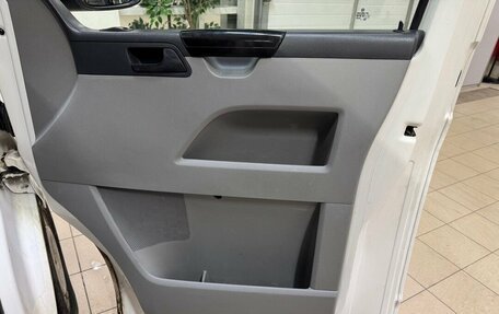 Volkswagen Transporter T5 рестайлинг, 2013 год, 1 550 000 рублей, 14 фотография