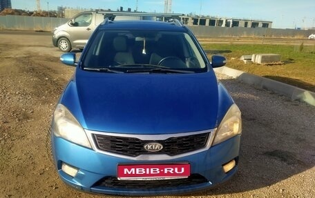 KIA cee'd I рестайлинг, 2011 год, 650 000 рублей, 1 фотография