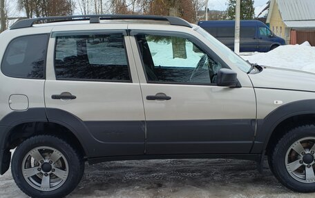 Chevrolet Niva I рестайлинг, 2020 год, 915 000 рублей, 21 фотография