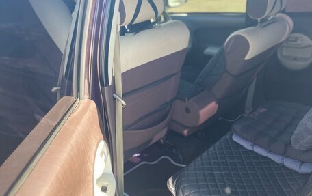 Toyota Passo III, 2012 год, 600 000 рублей, 18 фотография