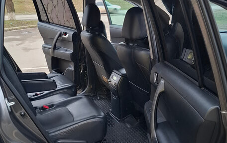 Toyota Highlander III, 2012 год, 1 950 000 рублей, 15 фотография