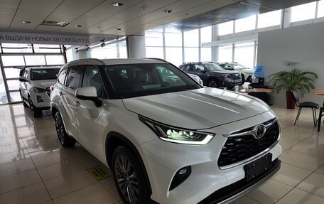 Toyota Highlander, 2026 год, 5 790 000 рублей, 6 фотография