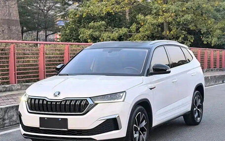 Skoda Karoq I, 2023 год, 1 888 123 рублей, 1 фотография