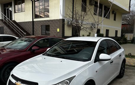 Chevrolet Cruze II, 2010 год, 710 000 рублей, 2 фотография