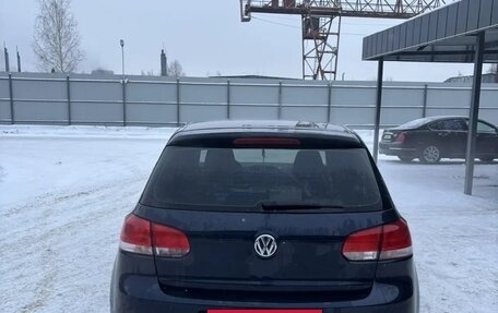 Volkswagen Golf VI, 2011 год, 750 000 рублей, 2 фотография