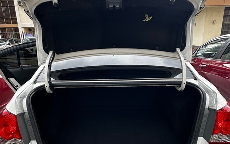 Chevrolet Cruze II, 2010 год, 710 000 рублей, 13 фотография