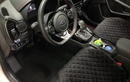 KIA Soul III, 2019 год, 2 000 000 рублей, 19 фотография