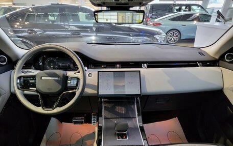 Land Rover Range Rover Evoque II, 2025 год, 7 035 000 рублей, 12 фотография