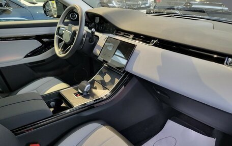 Land Rover Range Rover Evoque II, 2025 год, 7 035 000 рублей, 17 фотография