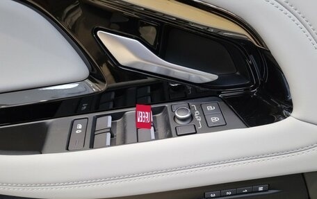 Land Rover Range Rover Evoque II, 2025 год, 7 035 000 рублей, 23 фотография