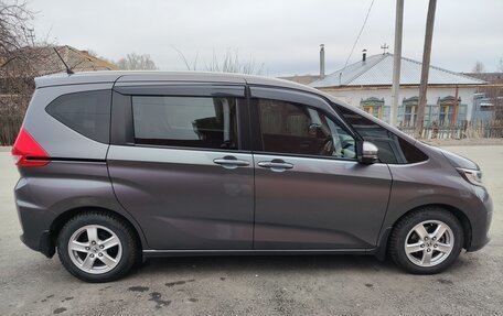 Honda Freed II, 2018 год, 1 790 000 рублей, 10 фотография