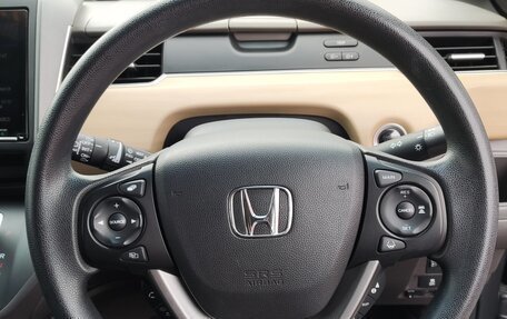 Honda Freed II, 2018 год, 1 790 000 рублей, 15 фотография