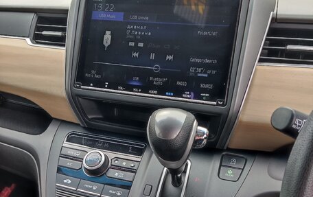 Honda Freed II, 2018 год, 1 790 000 рублей, 16 фотография