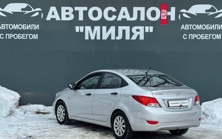 Hyundai Solaris II рестайлинг, 2014 год, 815 000 рублей, 3 фотография