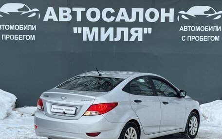 Hyundai Solaris II рестайлинг, 2014 год, 815 000 рублей, 5 фотография