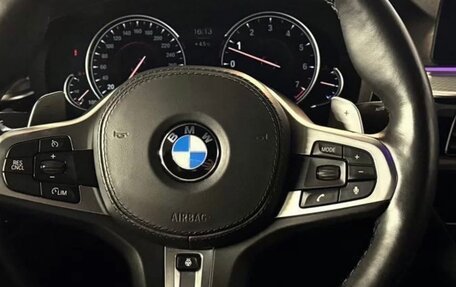 BMW 5 серия, 2018 год, 3 100 000 рублей, 15 фотография