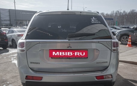 Mitsubishi Outlander III рестайлинг 3, 2012 год, 1 298 000 рублей, 6 фотография
