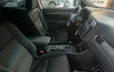 Mitsubishi Outlander III рестайлинг 3, 2012 год, 1 298 000 рублей, 20 фотография