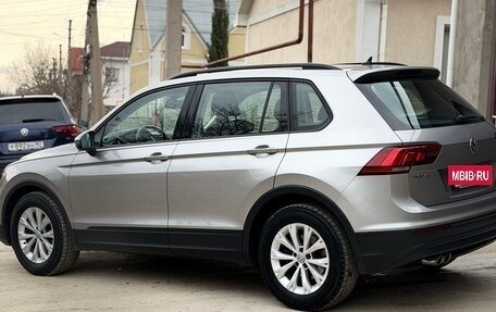 Volkswagen Tiguan II, 2019 год, 2 250 000 рублей, 5 фотография