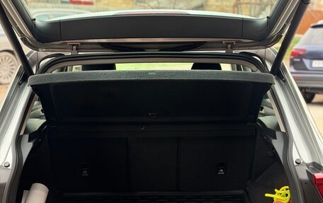 Volkswagen Tiguan II, 2019 год, 2 250 000 рублей, 17 фотография